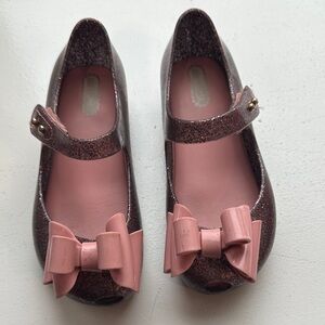 Mini Melissa Sparkly Pink Bow Dress Shoes